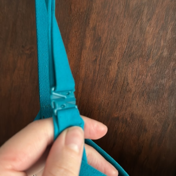 Victoria Secret Demi Bra 38D - Picture 3 of 6